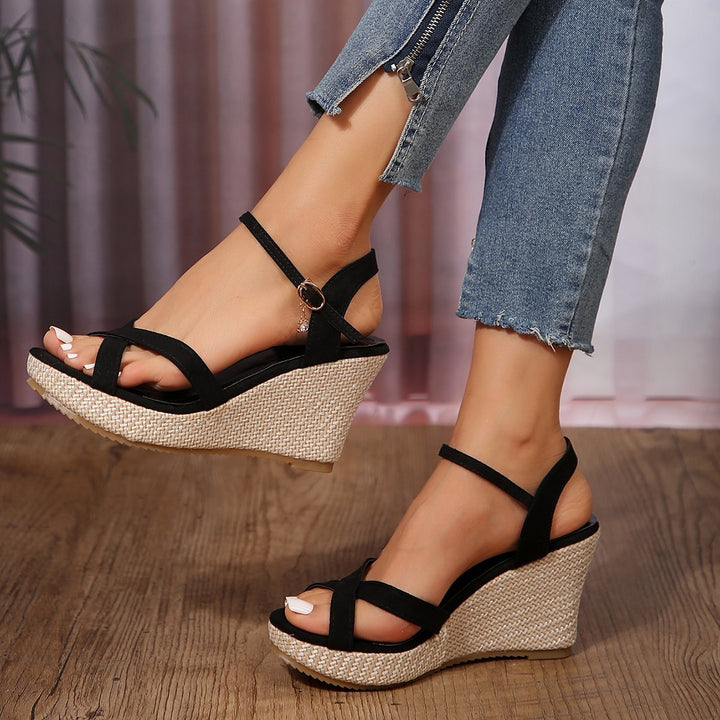 Women's nan wedge sandal with braided jute platform, crossed straps and adjustable ankle strap Mune Fashion