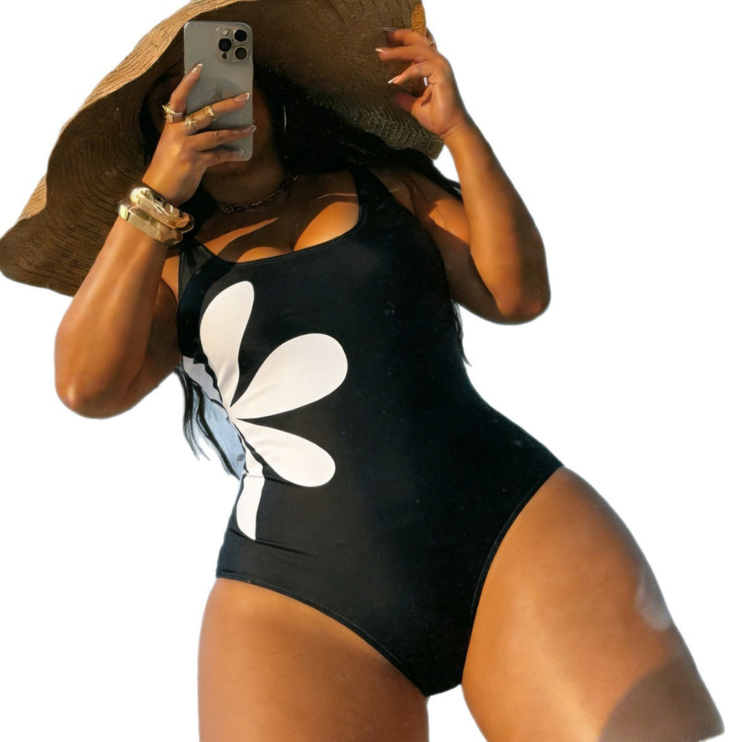 Ladies swimsuit with floral design Mune Fashion