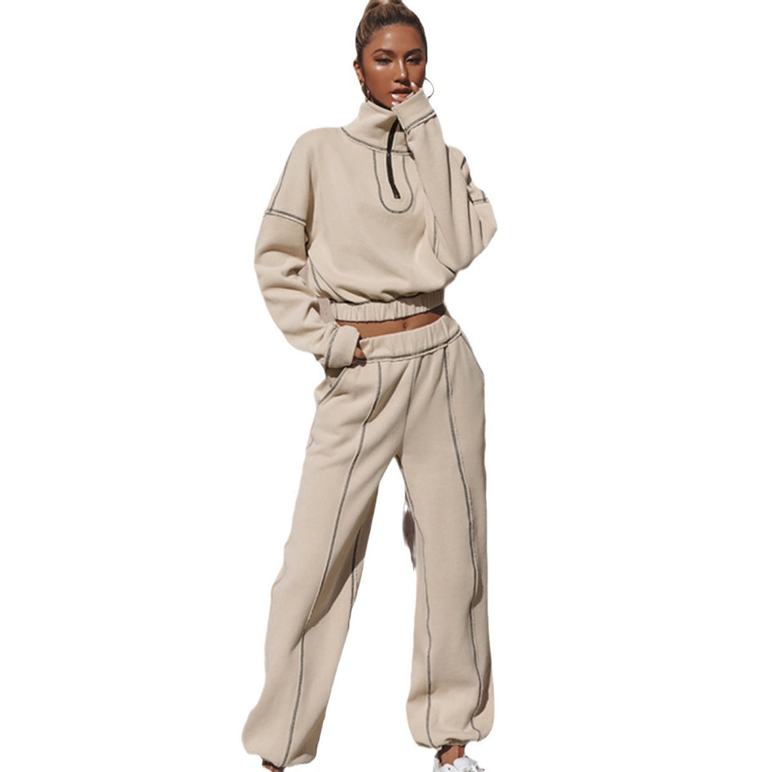 Women nan short hoodie sweatshirt with half zipper elastic hem and contrast seams Mune Fashion