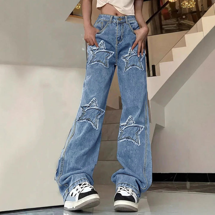 Women's extra-wide baggy jeans made of lightweight denim with star appliqués and extended silhouette Mune Fashion