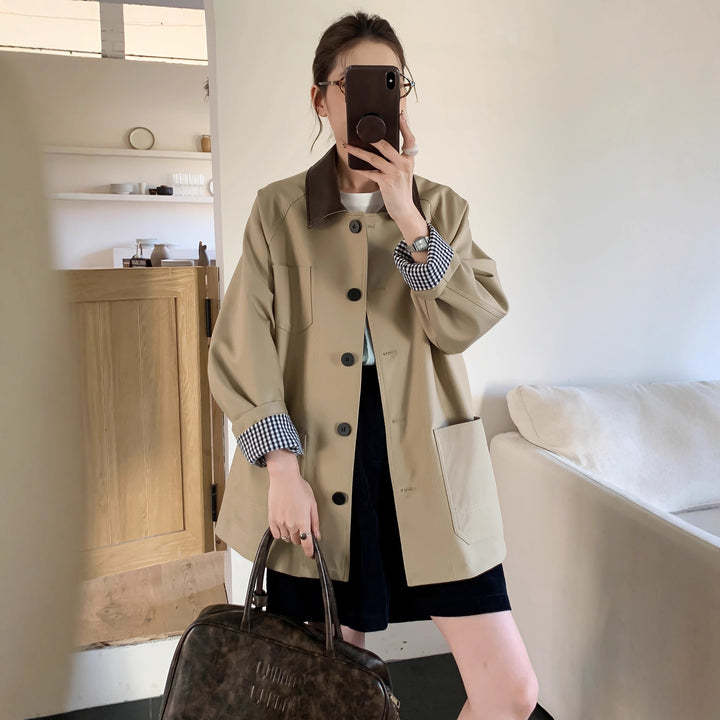 Women Lightweight Oversized Transition Jacket with Contrast Collar and Checkered Sleeve Hem Mune Fashion