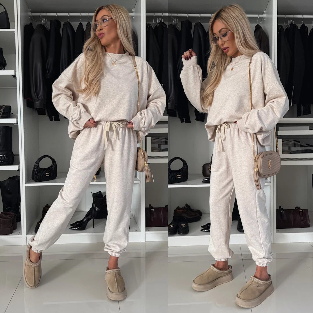 Women's relaxed lounge set made of organic cotton French terry with drawstring, elastic waistband, and ribbed cuffs Mune Fashion