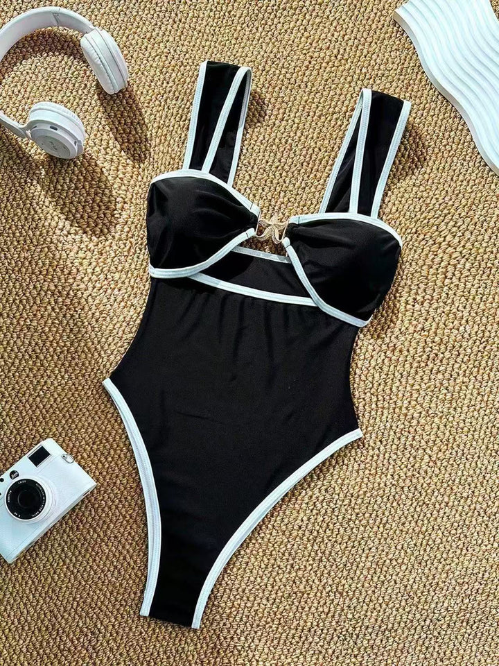 Ladies one-piece swimsuit with fashionable bustier and adjustable straps Mune Fashion