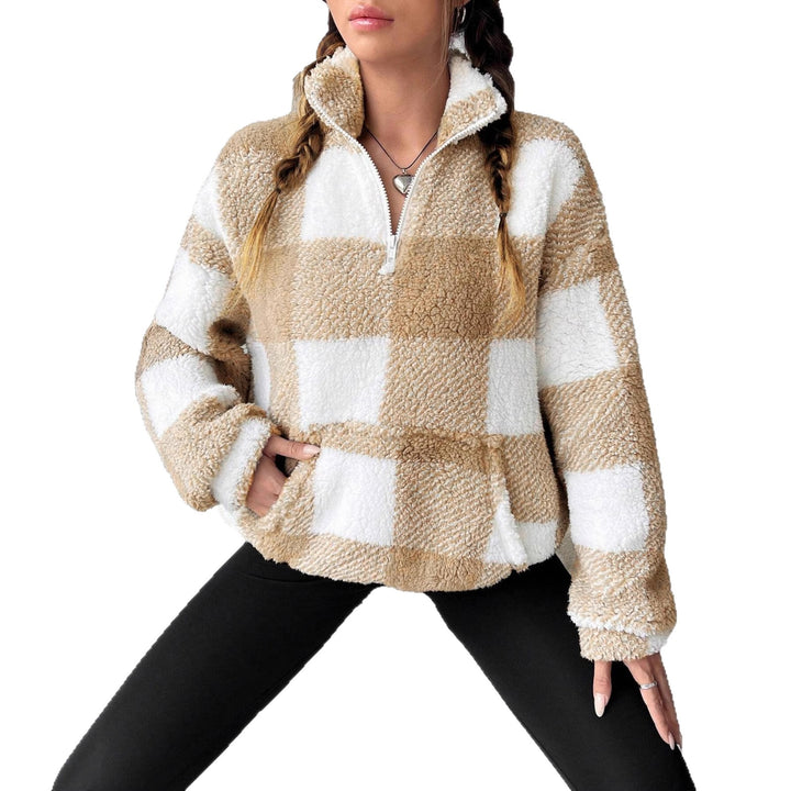 Women's cozy Sherpa pullover with stand-up collar, half-zip and kangaroo pocket Mune Fashion