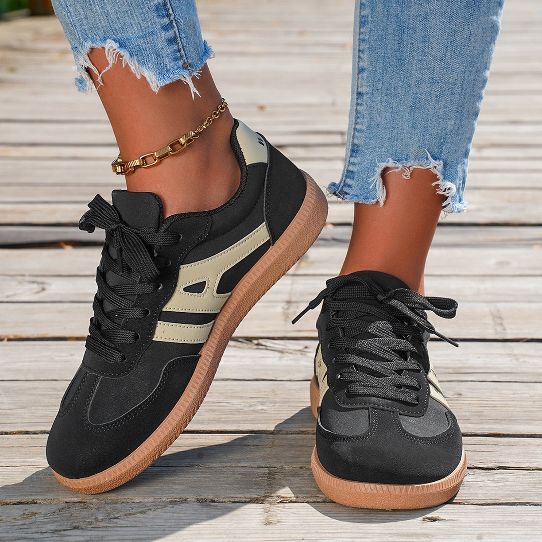 Women's Retro Sneaker with rubber sole, lightweight textile lining and comfort insole Mune Fashion