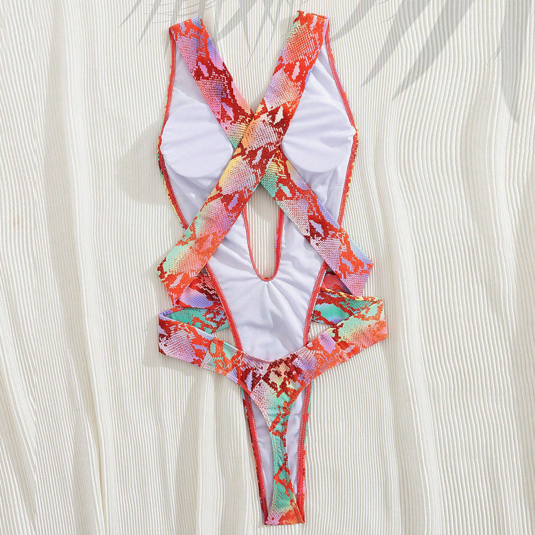 Ladies swimsuit with refined cut Mune Fashion