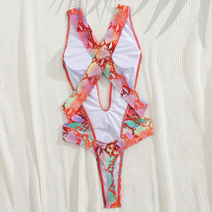 Ladies swimsuit with refined cut Mune Fashion