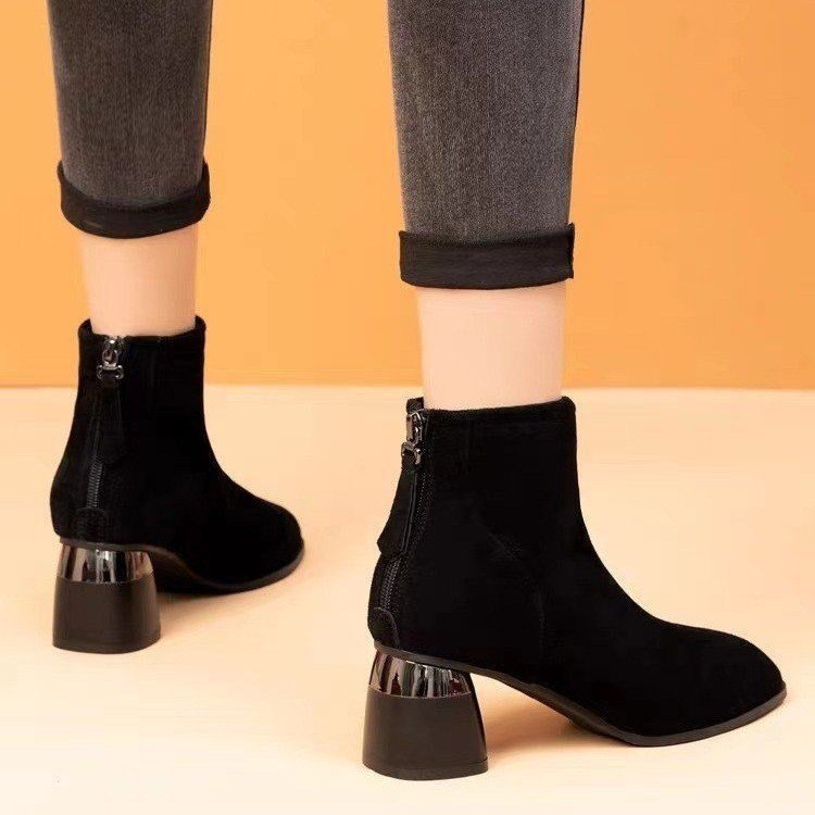 Women Elegant Velvet Leather Ankle Boots Mune Fashion