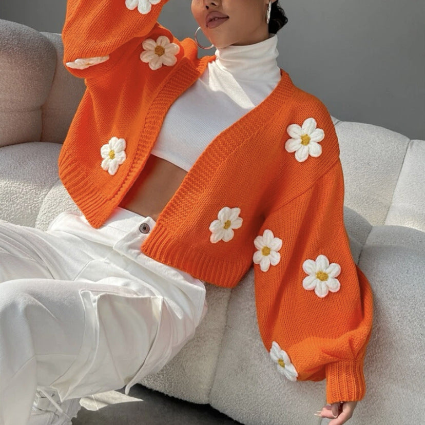 Women’s Cropped Cardigan made of cotton blend with 3D flower applications Mune Fashion