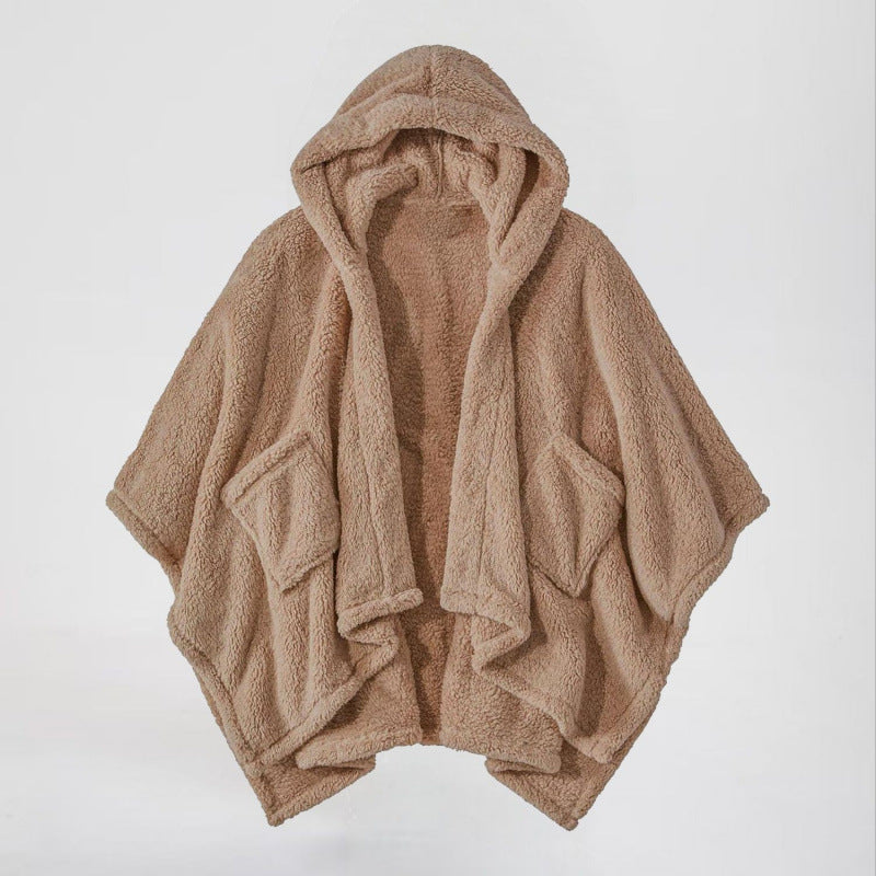 Women's Hooded Poncho made of Teddy Fleece with Applied Pockets Mune Fashion