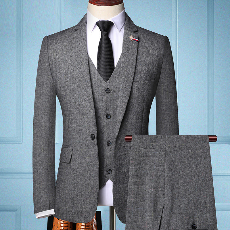 Men's Three-Piece Suit made of fine wool blend Mune Fashion