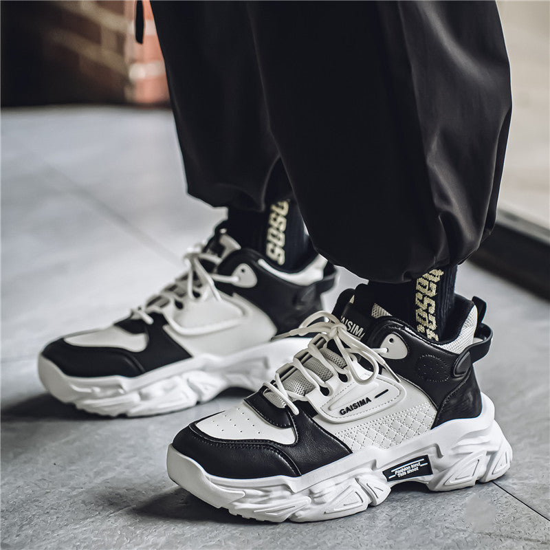 Unisex striking chunky sneaker with quilted side panels, synthetic leather overlays and profiled off-road sole profile Mune Fashion