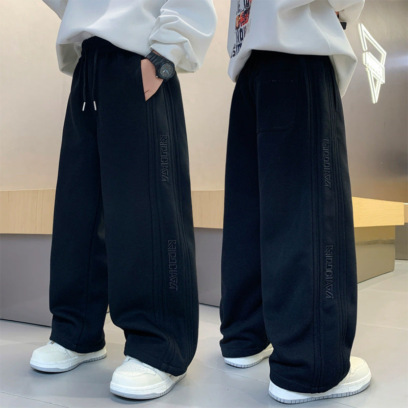 Women's comfortable casual pants with modern cuts Mune Fashion