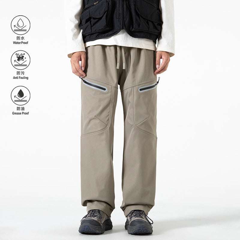 Men's Technical Cargo Jogging Pants with Straight Leg, Zipper Pockets and Drawstring Waist Mune Fashion