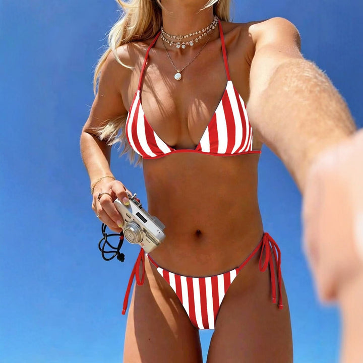 Women's Triangle Bikini with Fashionable Striped Pattern Mune Fashion
