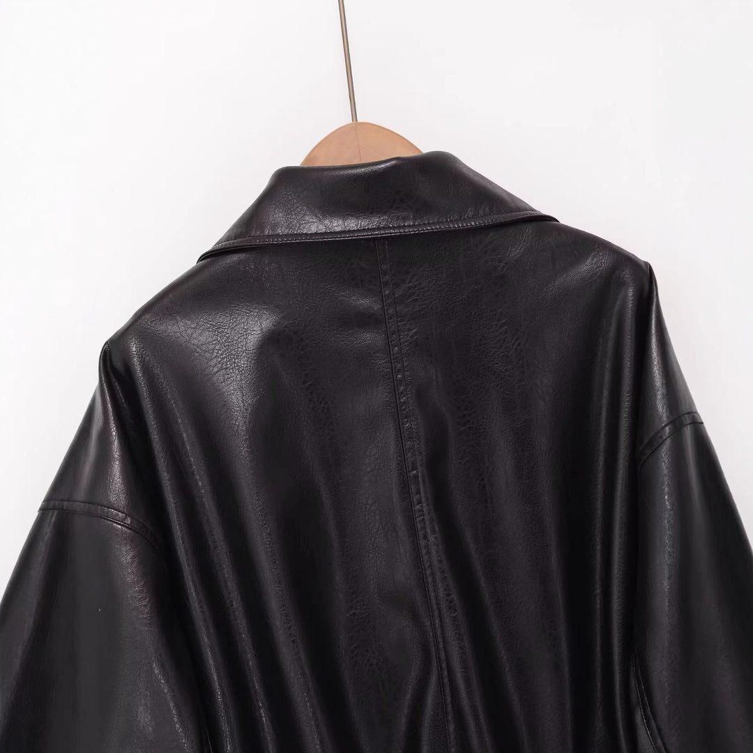 Women's cropped bomber-style jacket made of vegan smooth leather look with high stand-up collar Mune Fashion