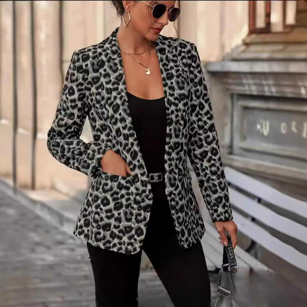 Women's Stylish Blazer In Leopard Design with Slim Fit Mune