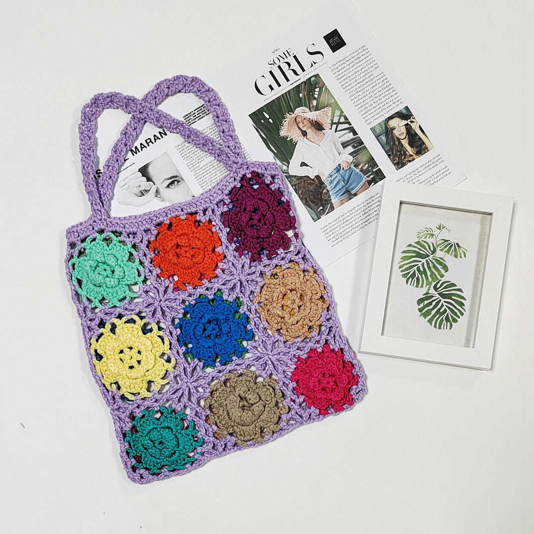 Women crocheted handbag with colorful flower pattern Mune Fashion