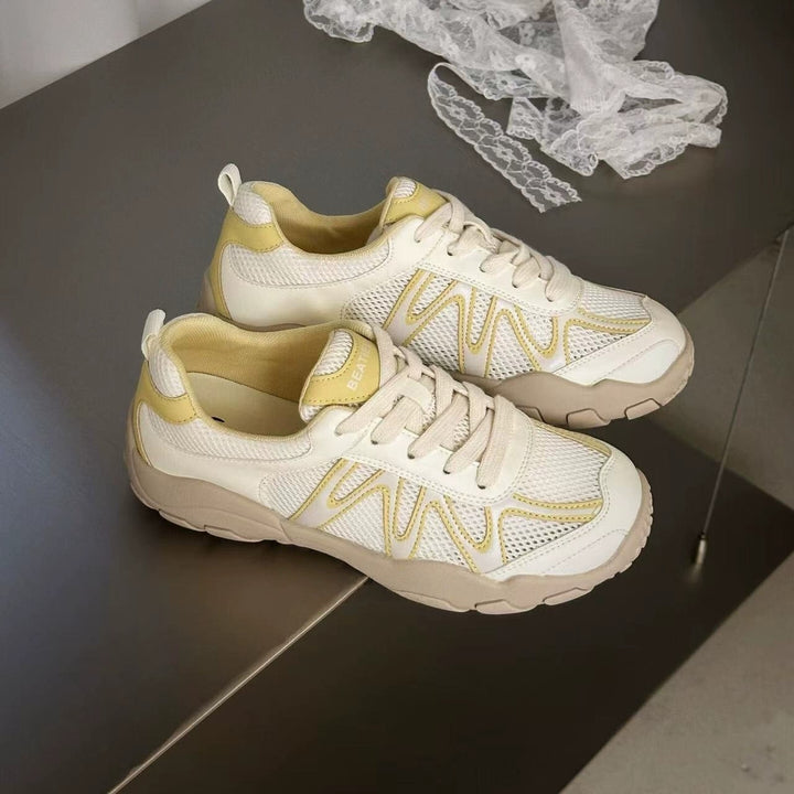 Ladies Sportive Chunky-Sneaker with airy mesh inserts and robust profile sole Mune Fashion