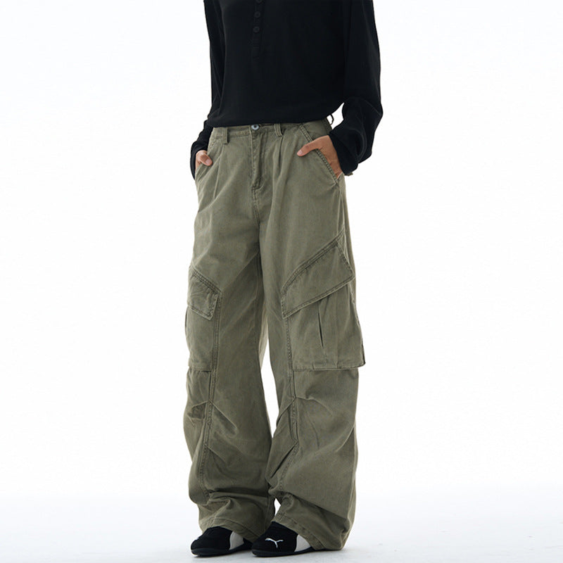 Women's wide cargo pants with a dropped crotch and patch pockets Mune Fashion