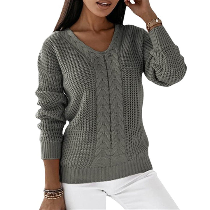 Women's chunky knit V-neck sweater with cable pattern and relaxed silhouette Mune Fashion