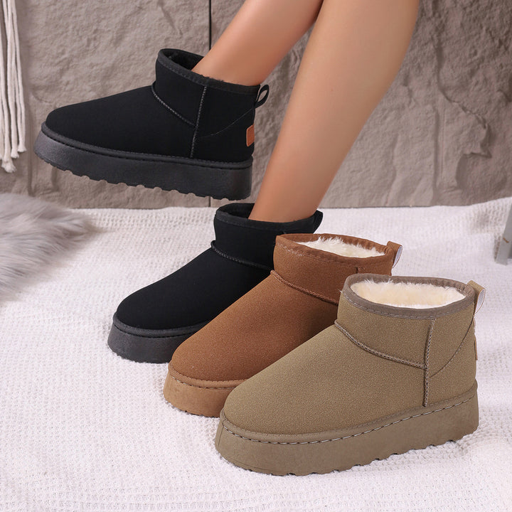Ladies Padded Ankle Boots with Platform Sole and Velour Look Mune Fashion