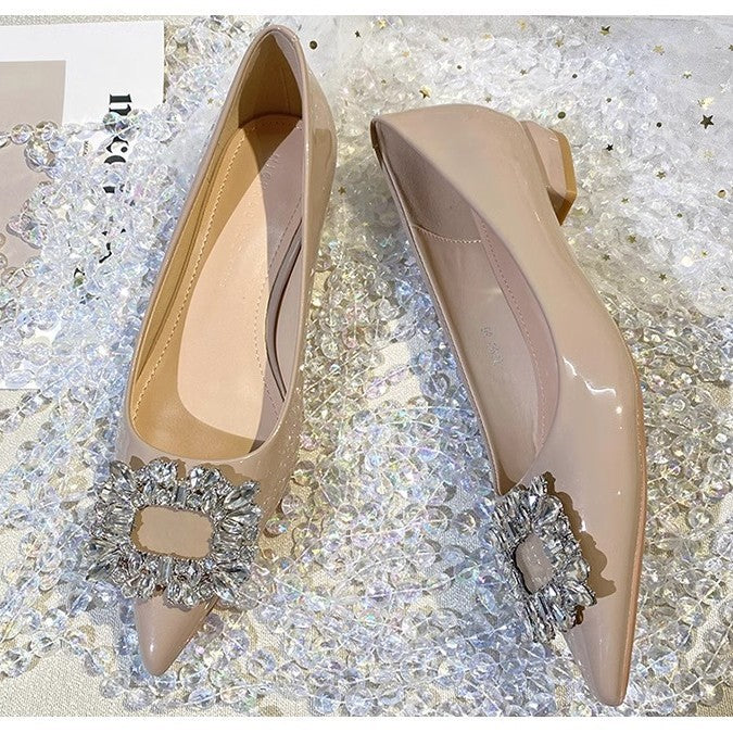 Ladies pointed-toe patent flats with cut crystal buckle Mune Fashion