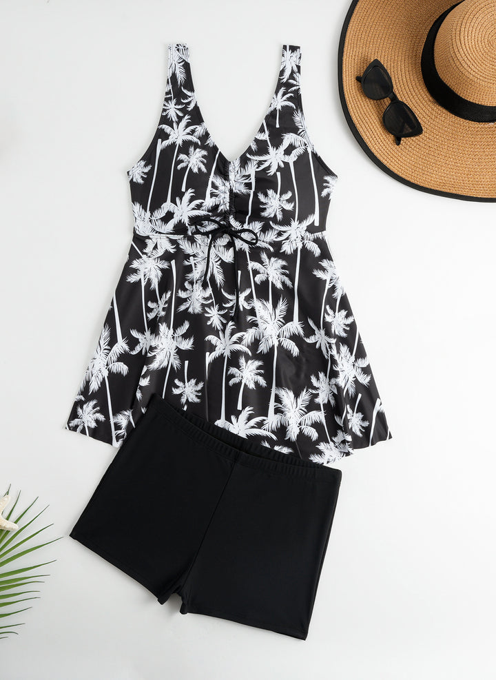 Women's tankini set with floral accents and comfortable shorts Mune Fashion