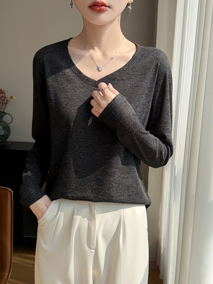Ladies Lightweight V-Neck Fine Knit Long Sleeve Mune Fashion