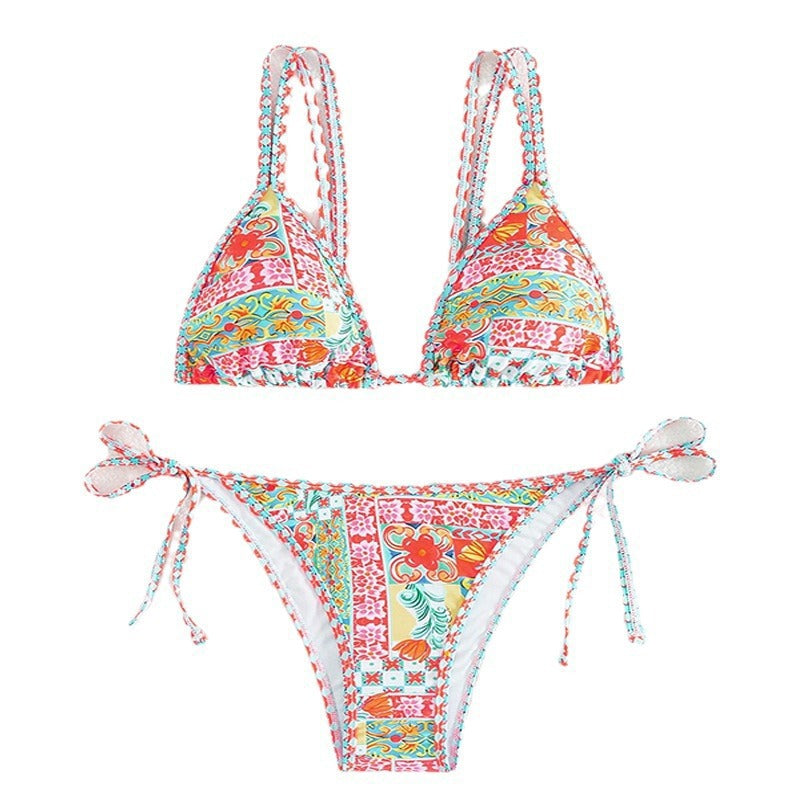 Ladies Triangle Bikini with playful pattern Mune Fashion