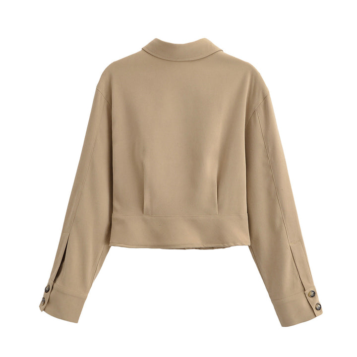 Women's short jacket with shirt collar and figure-flattering darts Mune Fashion