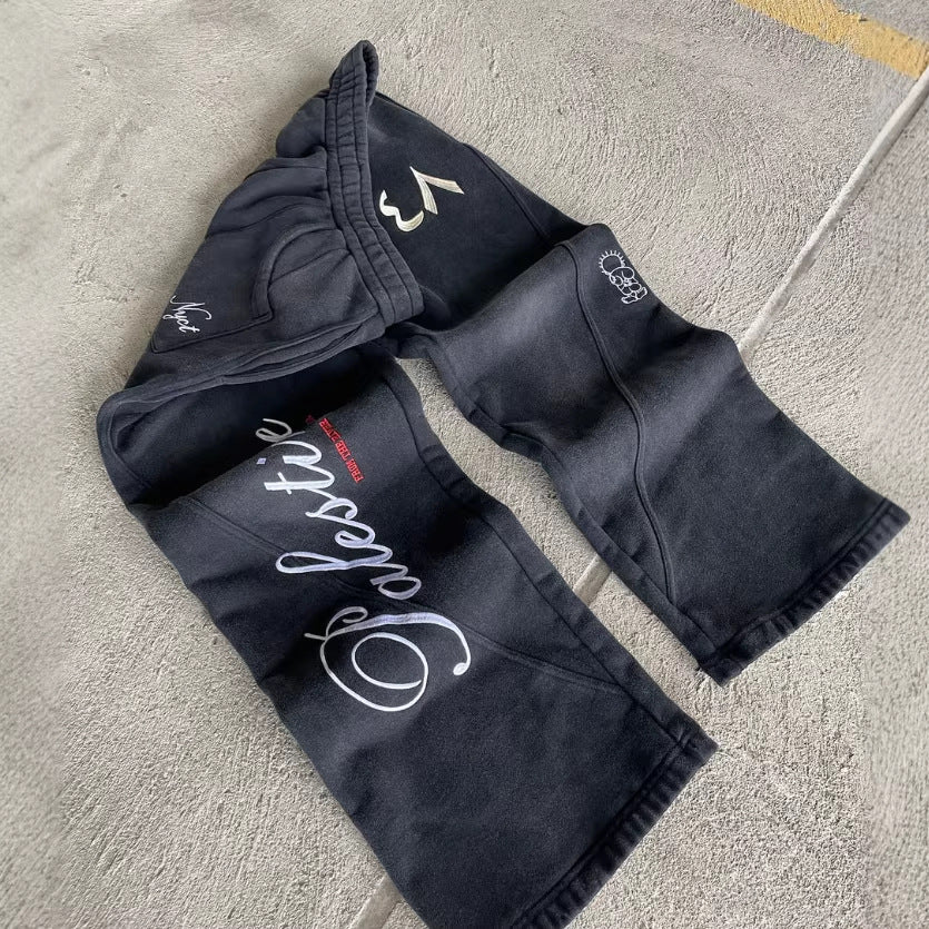 Unisex nan Oversize Hoodie Set in Vintage Look with zipper, expressive embroidery and wide sweatpants Mune Fashion