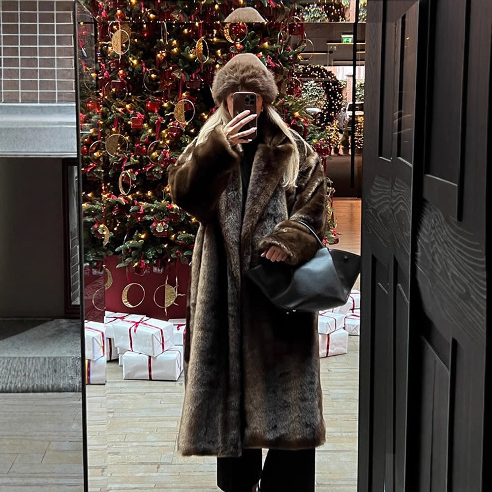 Women Luxurious Long Faux Fur Coat with Oversized Cut and Warming Lining Mune Fashion