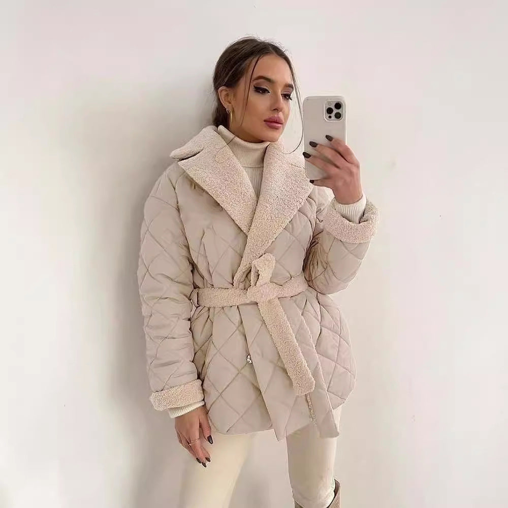 Women’s quilted jacket with teddy lining, fitted belt and large shawl collar Mune Fashion