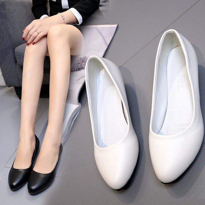 Women's pointed tapered business pumps with low conical heel and cushioned comfort insole Mune Fashion