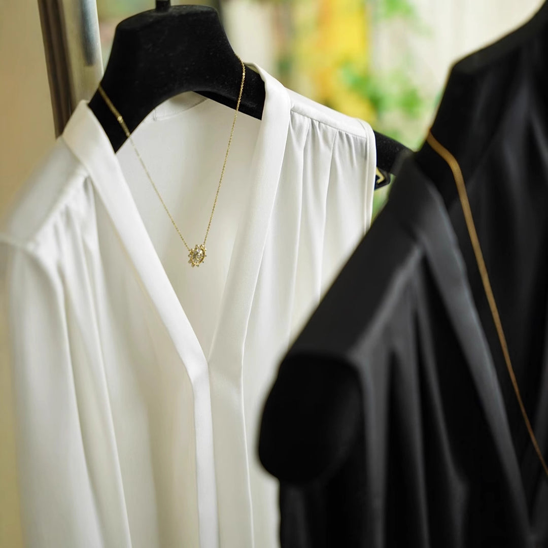 Ladies Elegant and Airy Blouse Drune