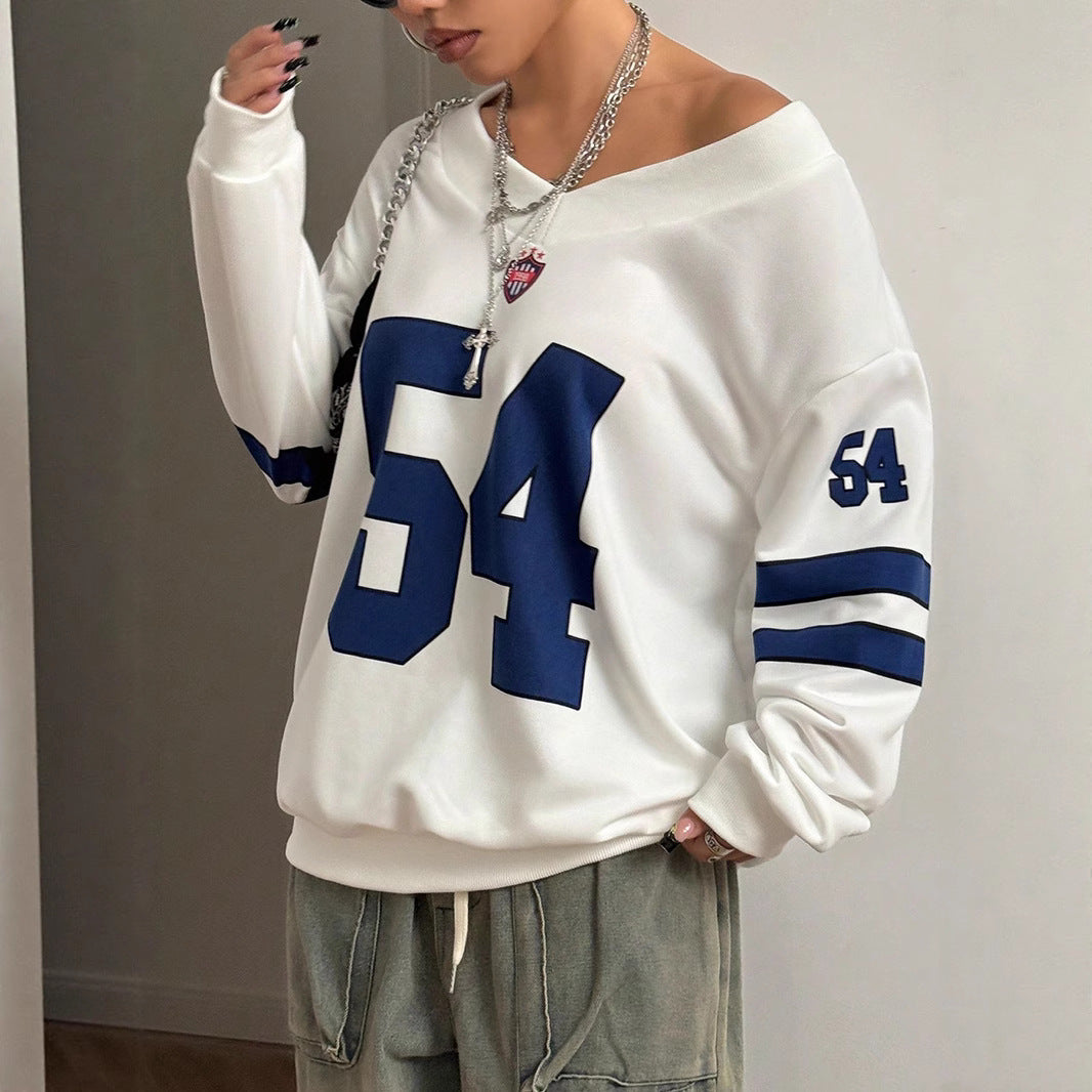 Women's Loose College Sweatshirt in Off-Shoulder Look with Large Number Print Mune Fashion