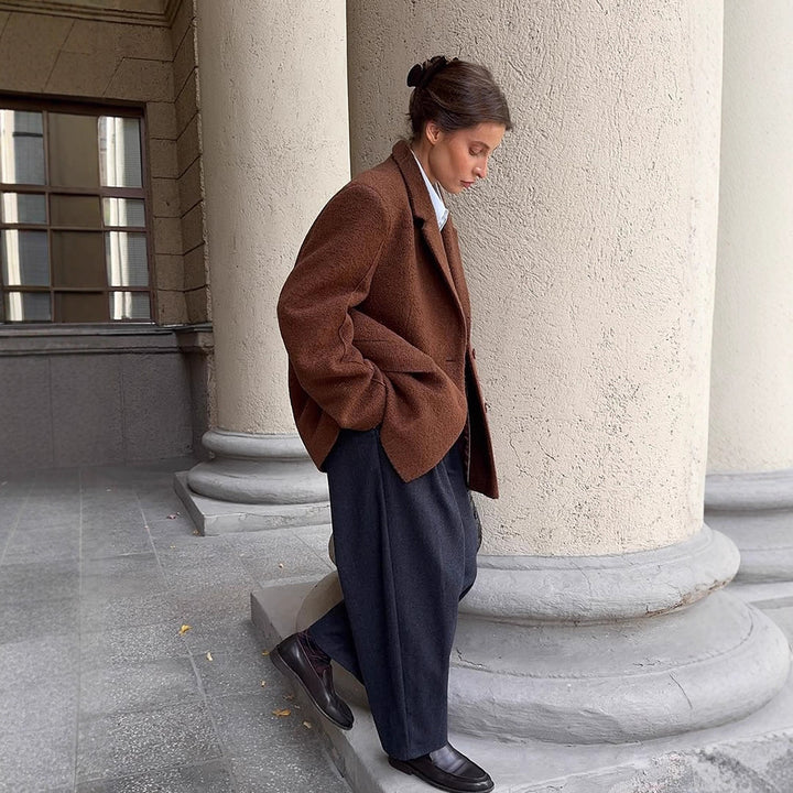 Women Boxy Wool Blend Short Coat with Textured Surface, Notched Collar & Flap Pockets Mune Fashion