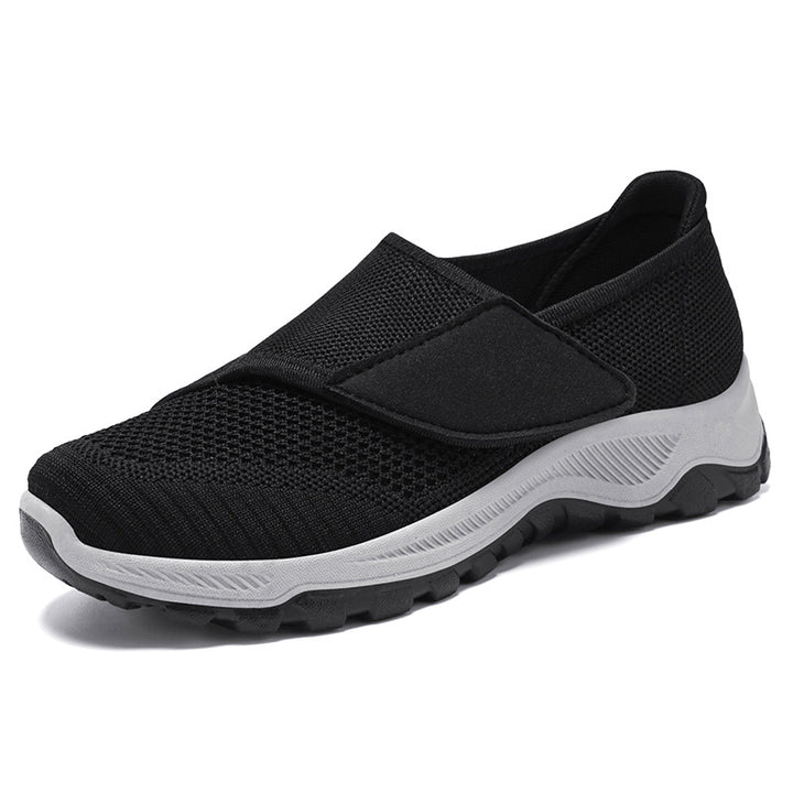 Women's slip-on knitted hiking sneakers with adjustable Velcro and profiled cushioning sole Mune Fashion