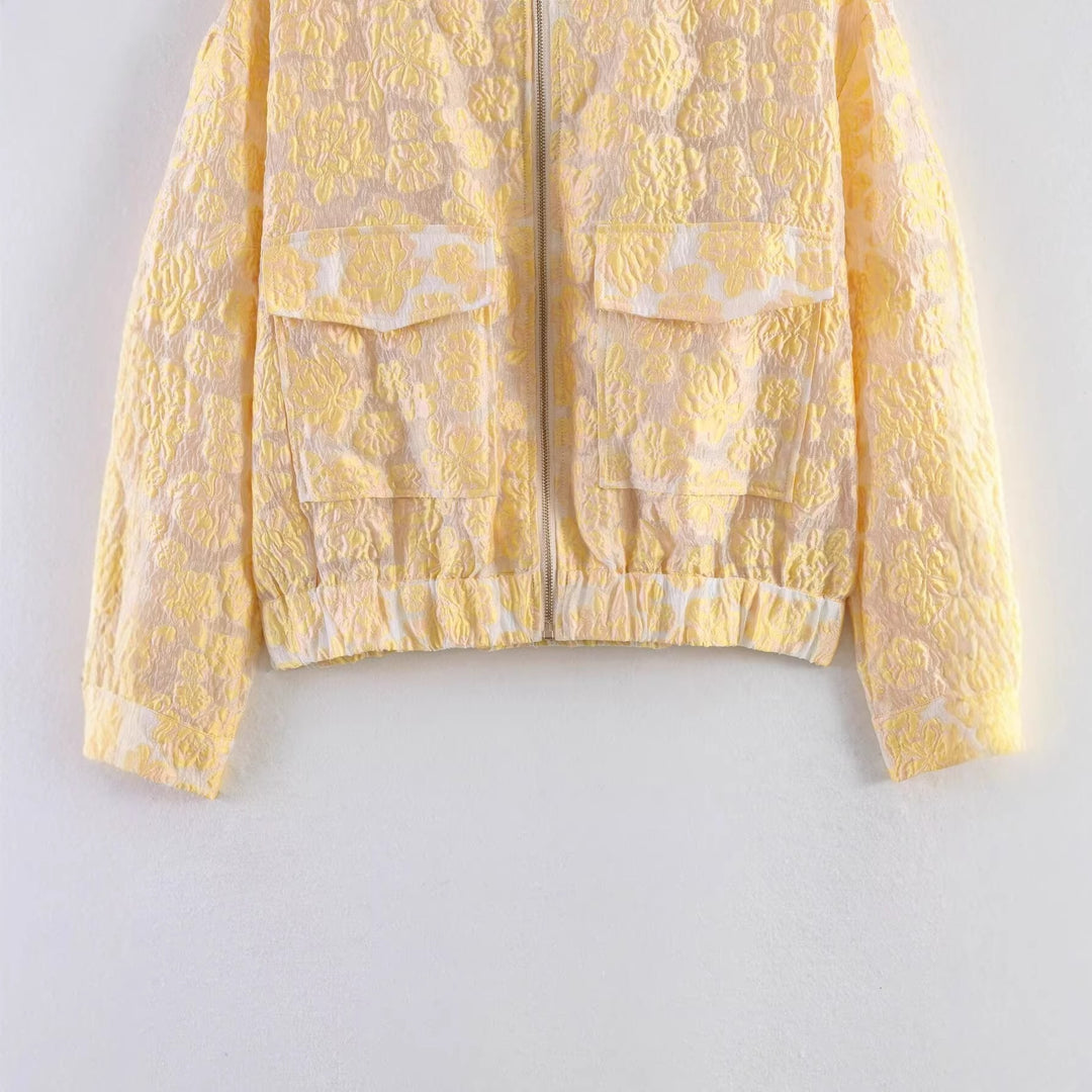 Women's quilted bomber jacket with floral jacquard, zipper and flap pockets Mune Fashion