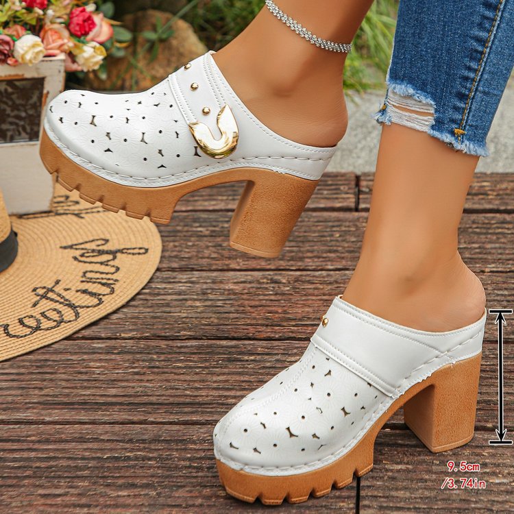 Ladies' platform mules with chunky profile sole, mid-height block heel and decorative buckle Mune Fashion