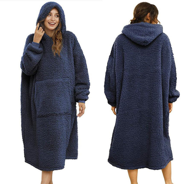 Men's oversized Sherpa bathrobe with hood and practical side pockets Mune Fashion