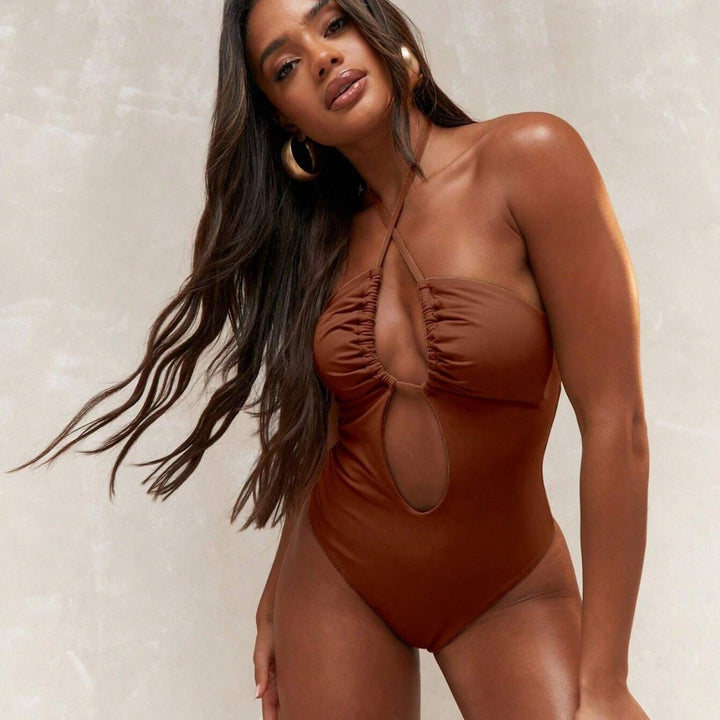 Women's One-Piece Swimsuit with Refined Gathering Mune Fashion