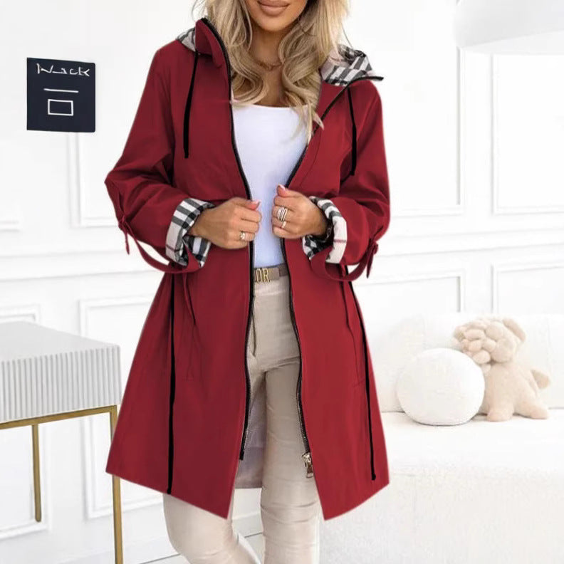 Women's tailored rain parka with hood checkered lined inner collar and drawstring Mune Fashion