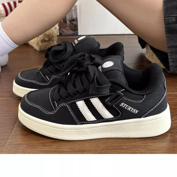 Women's Sports Sneakers with Breathable Mesh Surface and Comfortable Cushioning Mune Fashion
