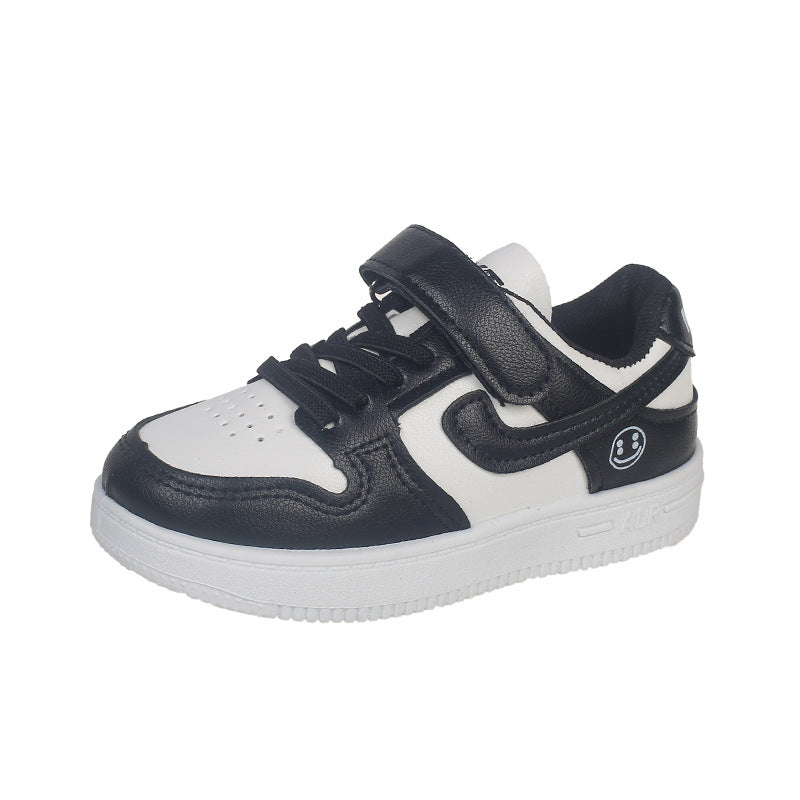 Women Comfortable Sneakers with practical Velcro closure Mune Fashion