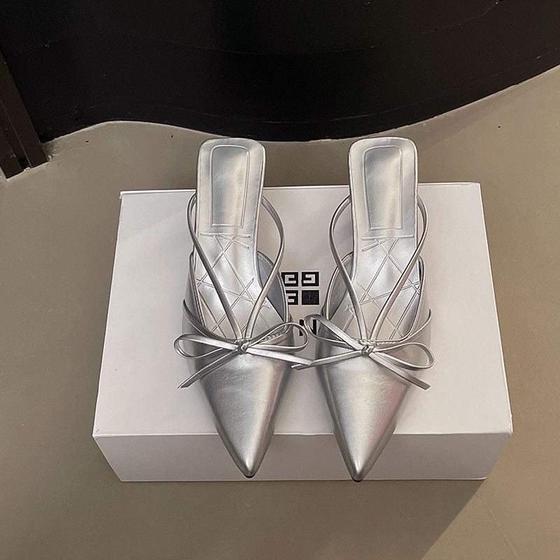 Women's pointed-toe mules with delicate slingback straps and decorative bow Mune Fashion