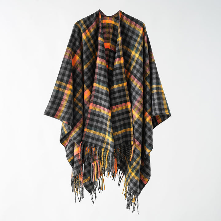 Women's Fringe Ruana made of wool blend with large checkered pattern and open fall Mune Fashion