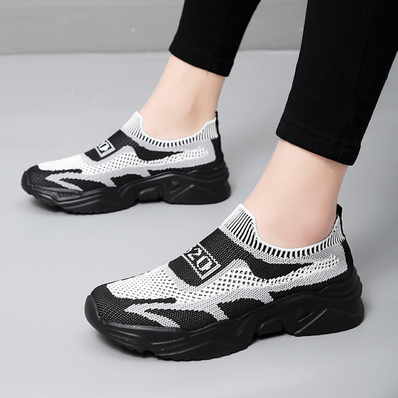 Women's seamless knit sneakers with sock-like entry and molded comfort sole Mune Fashion