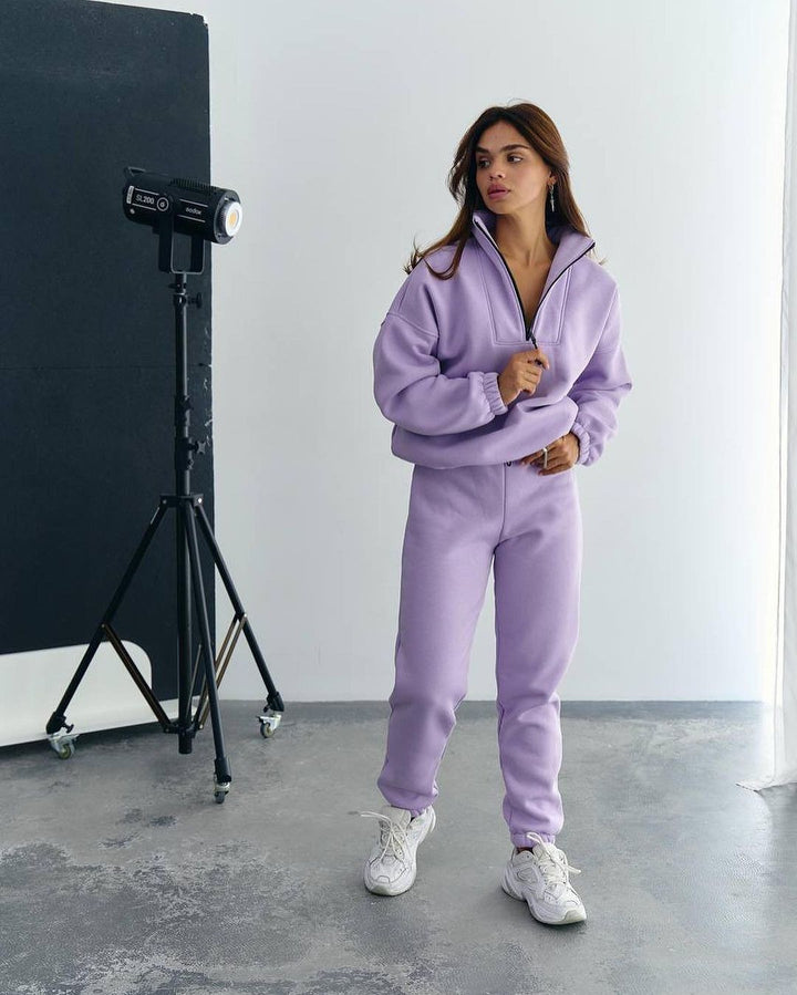 Women's athleisure two-piece set made of thick French terry with a high collar, half zipper, and drawstring pants Mune Fashion